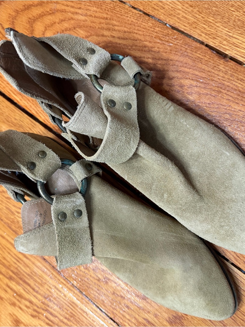 Frye Suede Pointed Toe Slingback Flats in Tan